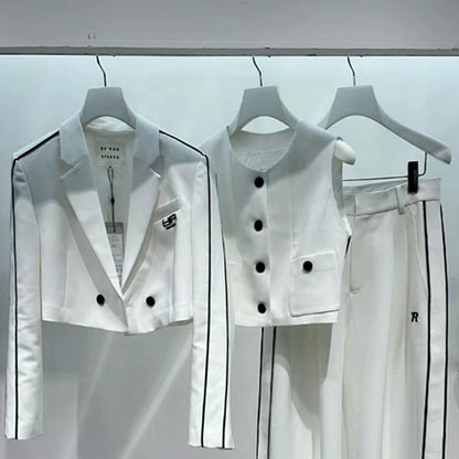 Women's White Wood Hangers - Premium Coat & Dress Display | thegarmenthanger