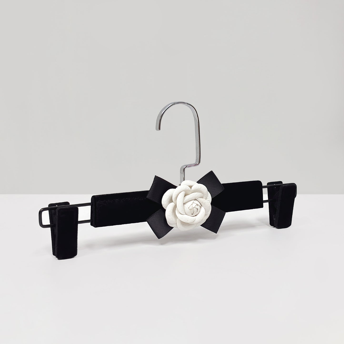 Camellia Velvet Non-Slip Hangers & Adjustable Pant Hangers for Boutique Clothing Display