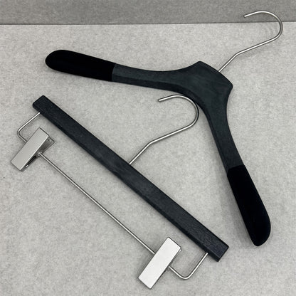 Non-Slip Flocked Resin Woodgrain Hangers for Clothing Stores