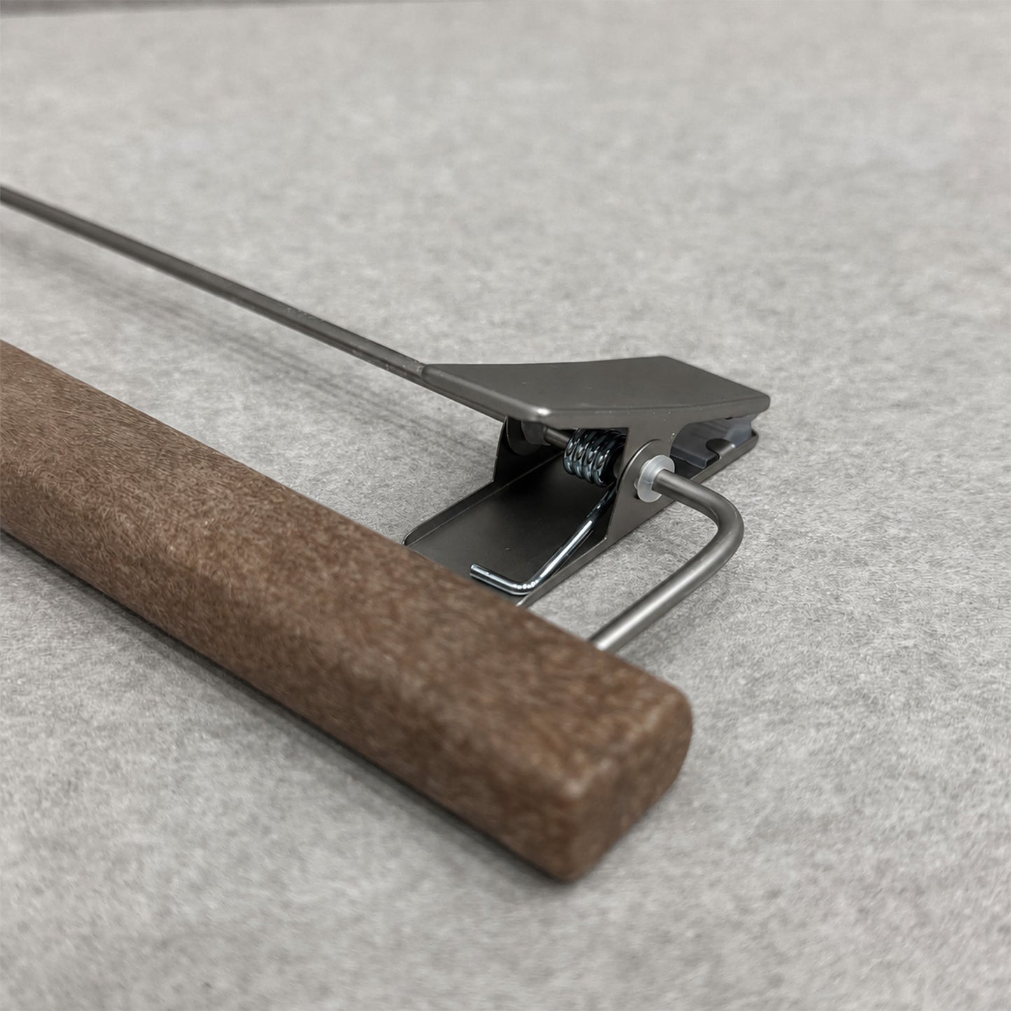Non-Slip Flocked Resin Woodgrain Hangers for Clothing Stores