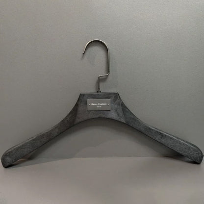 Custom Logo Solid Resin Hangers with Metal Plate for Boutique Clothing Stores