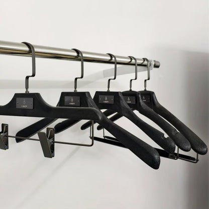 Custom Logo Solid Resin Hangers with Metal Plate for Boutique Clothing Stores