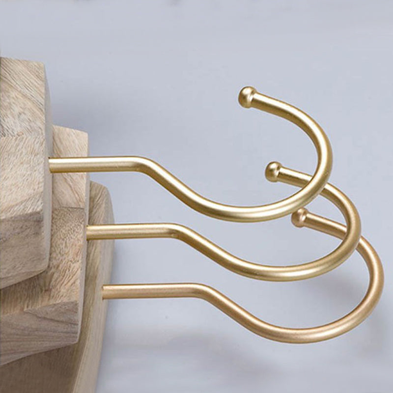 Natural Camphor Wood Hangers– Foldable, Anti-Insect, Wide Shoulder, Eco-Friendly Wardrobe