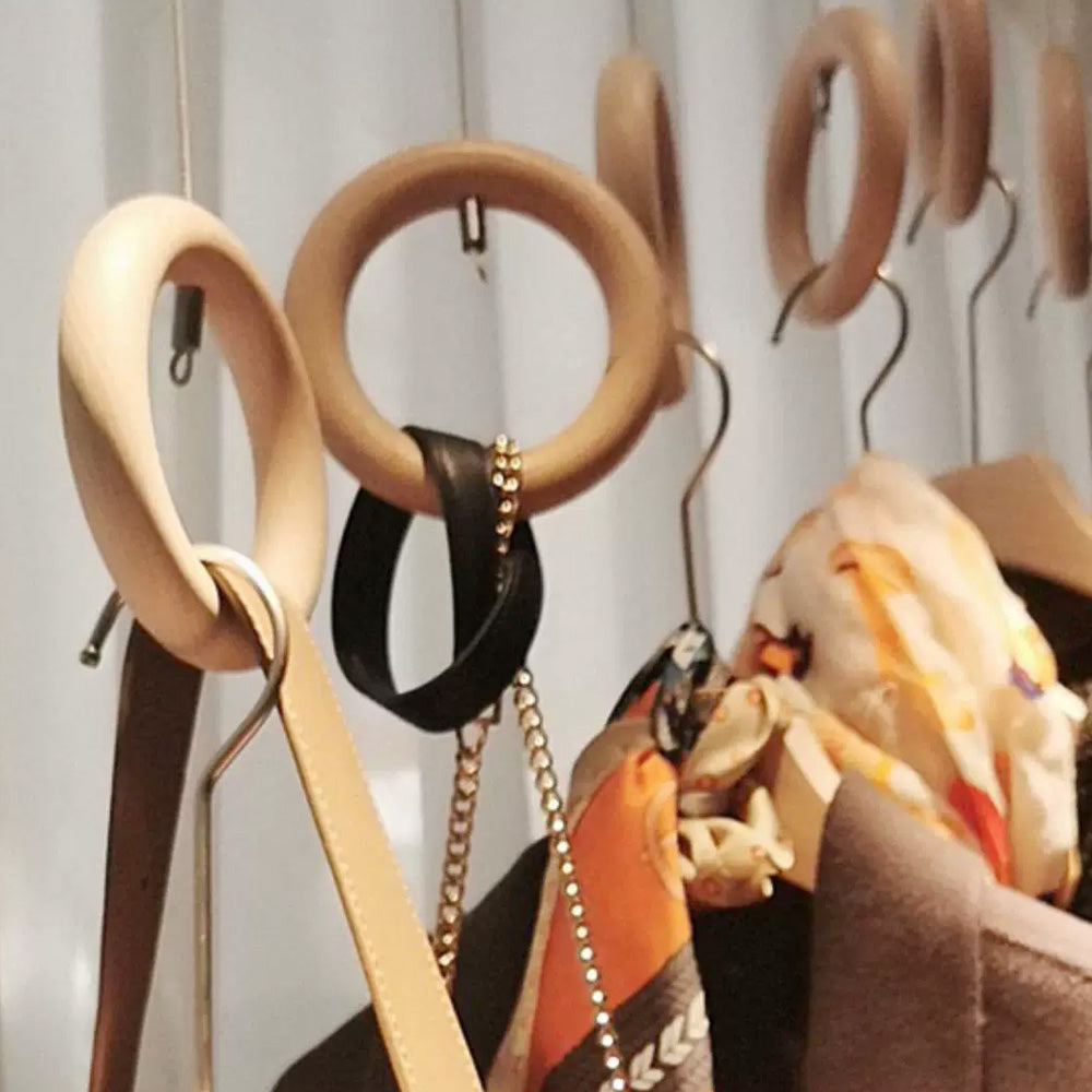 Solid Wood Ring Ceiling-Mounted Clothing Display Rack for Boutiques