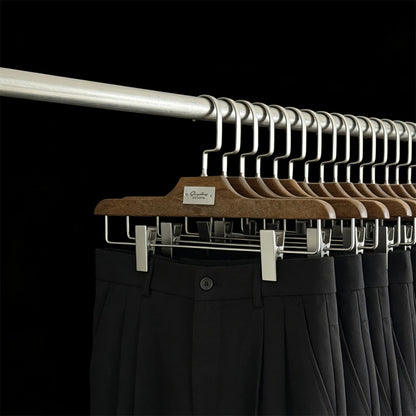 Custom Logo Solid Resin Hangers with Metal Plate for Boutique Clothing Stores