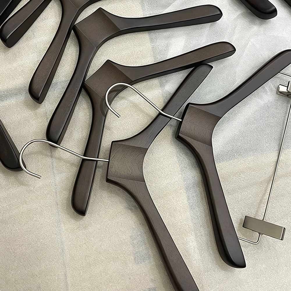 Custom Logo Rubber Wood Hangers with Pants Clips for Boutiques