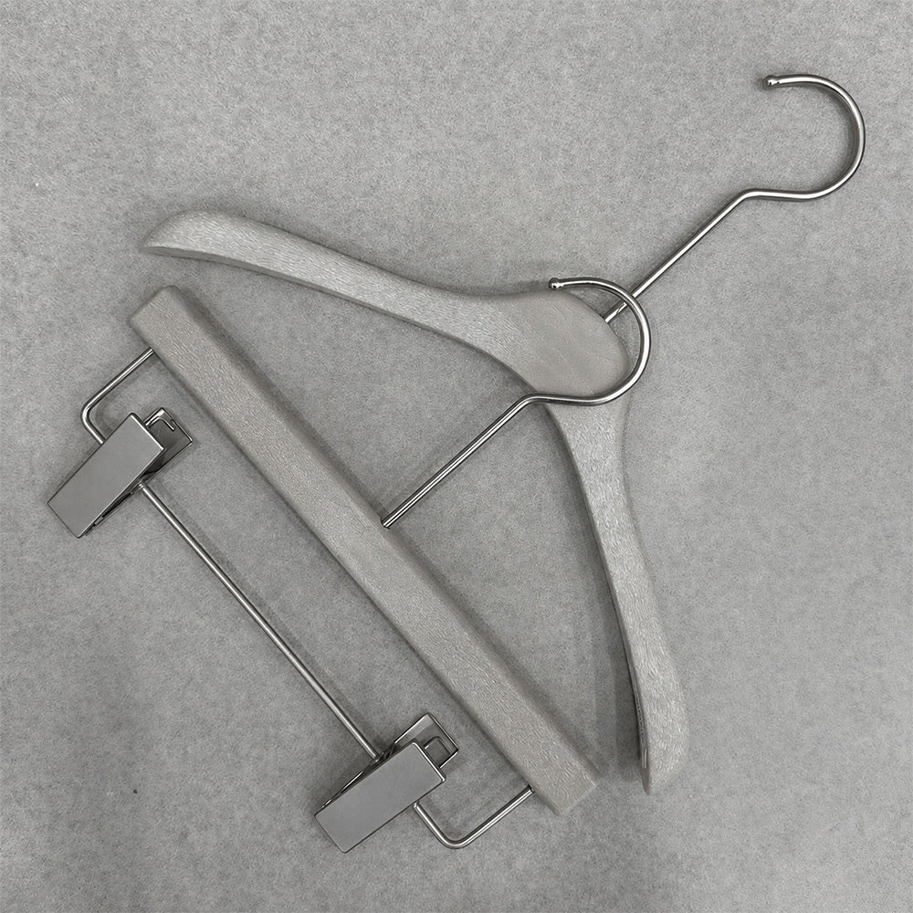 Custom Kids Resin Clothes Hangers with Clips & Swivel Hooks | Wholesale