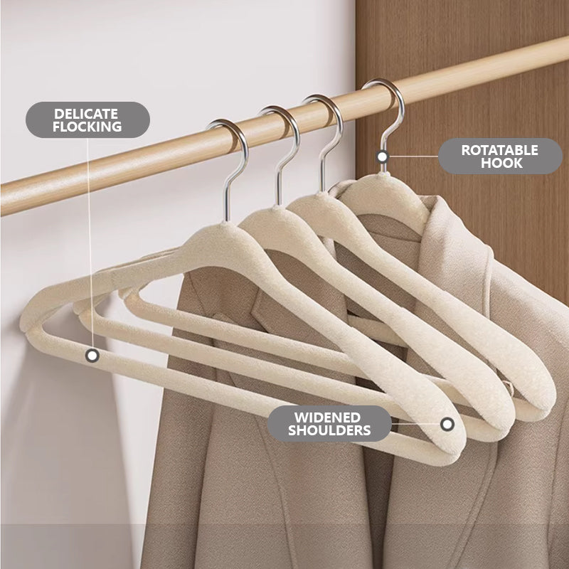 Wide Shoulder Velvet Hangers Non-Slip Heavy Duty Flocked Coat Hangers Space Saving