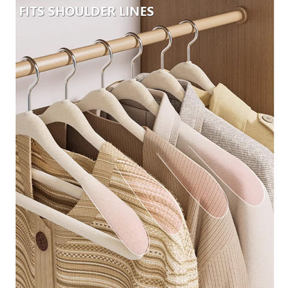 Wide Shoulder Velvet Hangers Non-Slip Heavy Duty Flocked Coat Hangers Space Saving