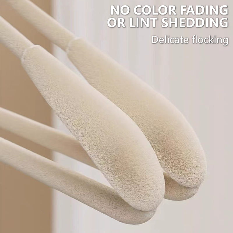 Wide Shoulder Velvet Hangers Non-Slip Heavy Duty Flocked Coat Hangers Space Saving