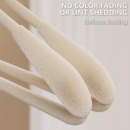 Wide Shoulder Velvet Hangers Non-Slip Heavy Duty Flocked Coat Hangers Space Saving