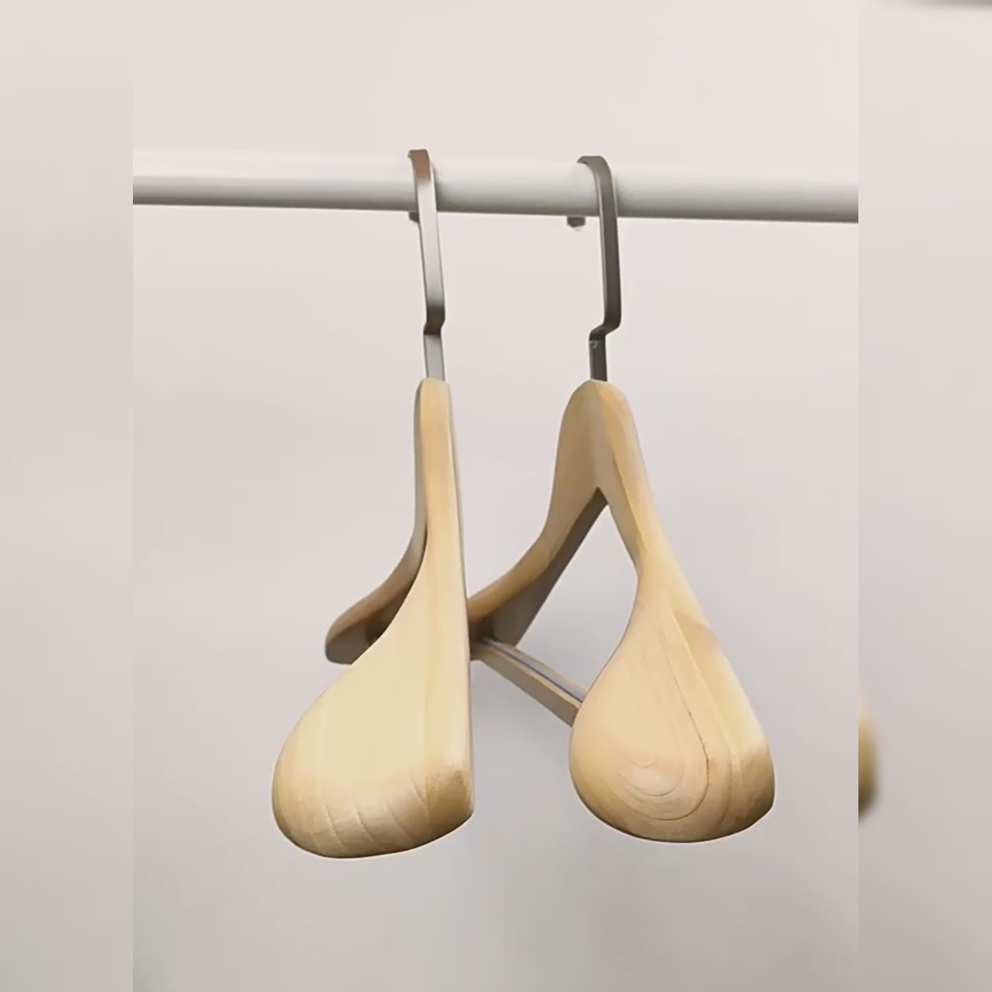 Premium Retro Wooden Hangers - Lotus Wood, Wide Shoulders, Non-Slip, Men & Women-3